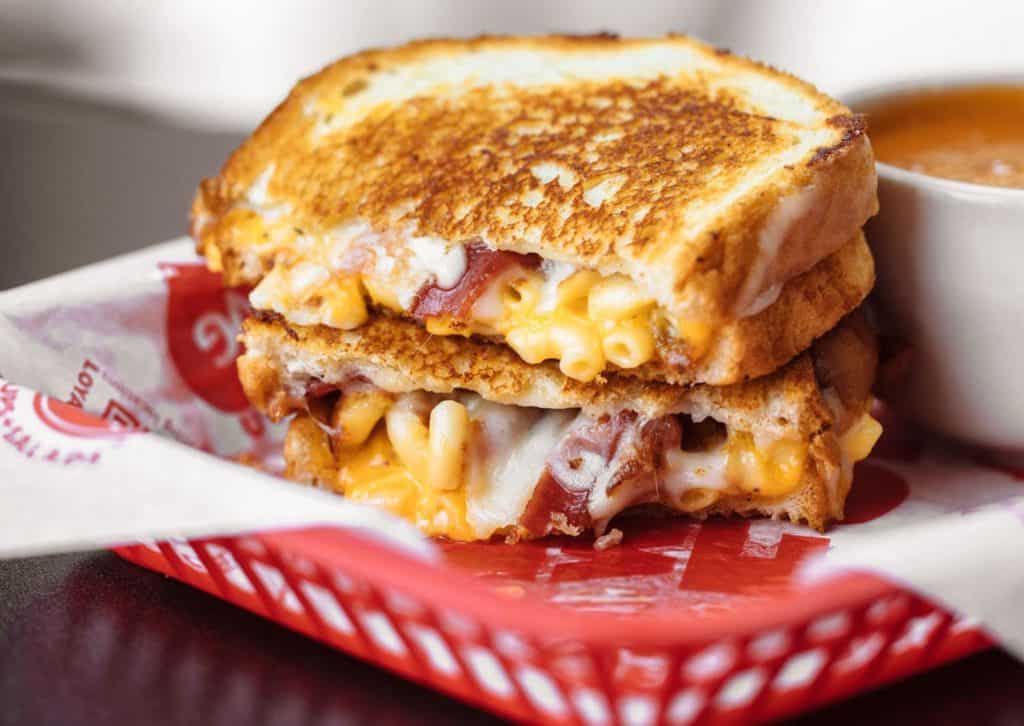 Tom & Chee Grilled Cheese Restaurant Coming to Pittsburgh