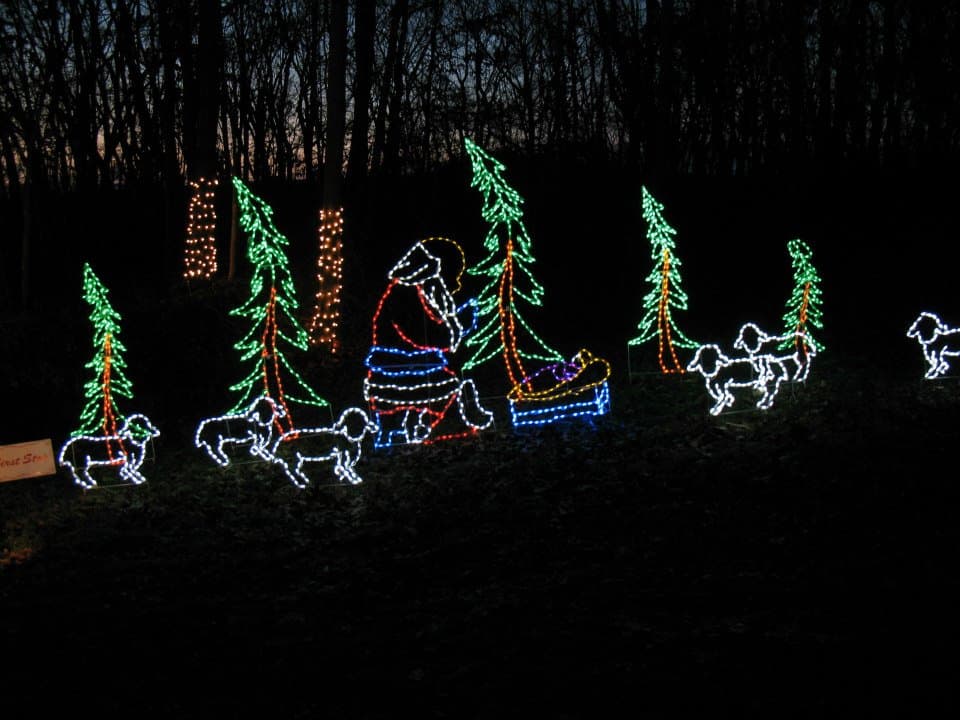 Christmas Light-Up in Clinton offers drive-thru Christmas lights near Pittsburgh.